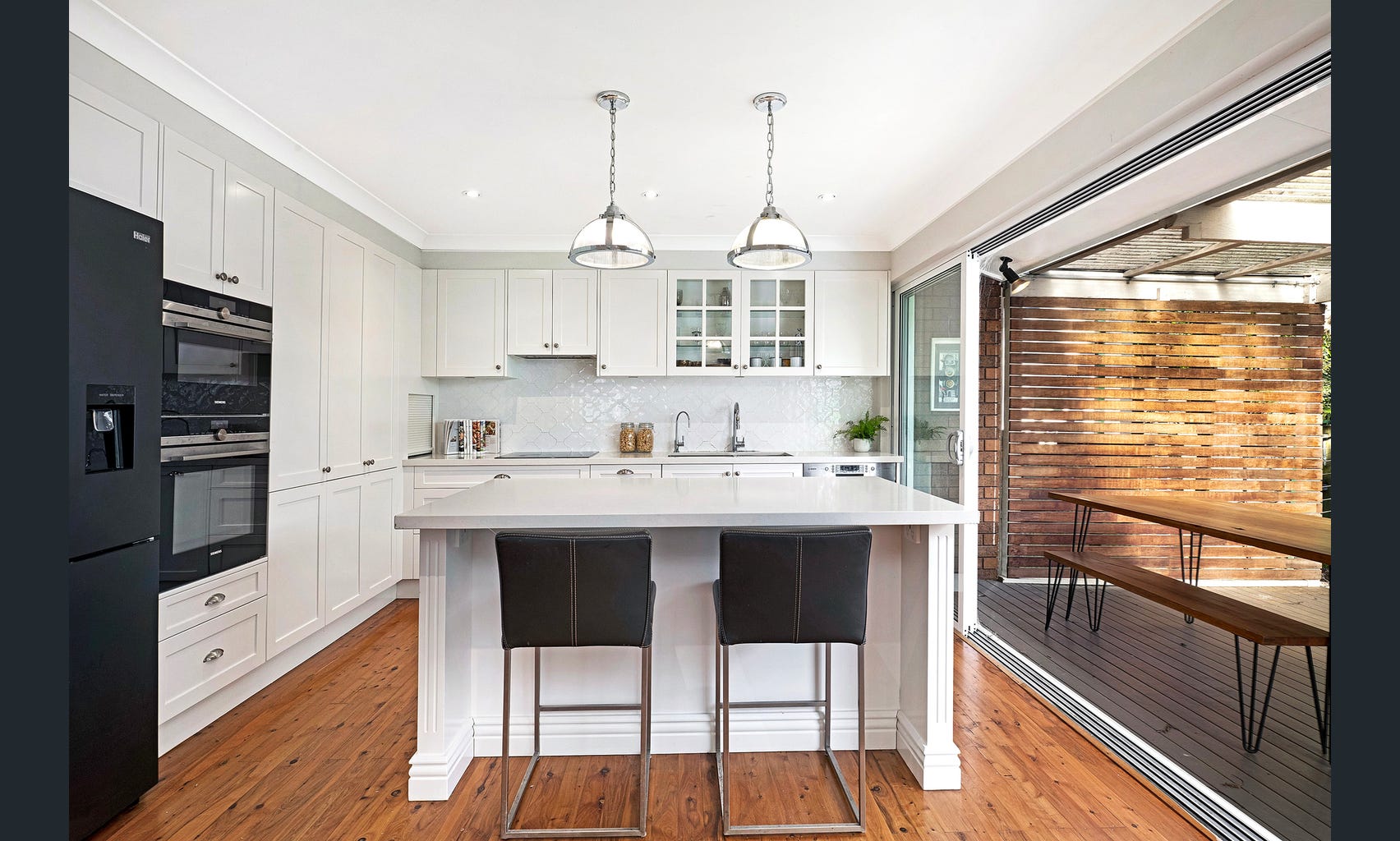 6 Crowther Avenue Greenwich NSW 2065