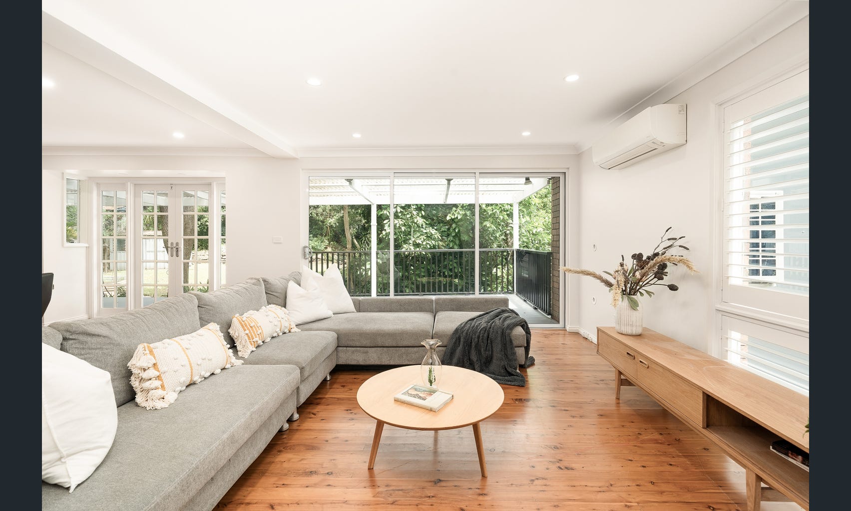 6 Crowther Avenue Greenwich NSW 2065