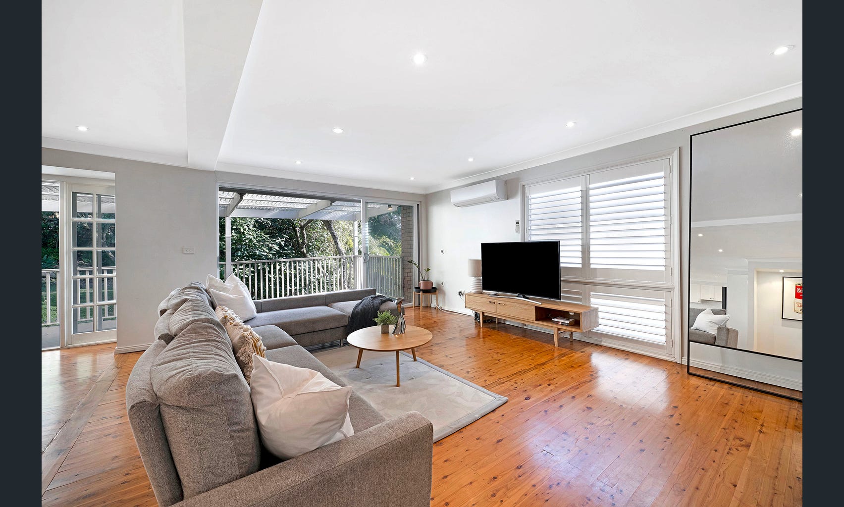 6 Crowther Avenue Greenwich NSW 2065