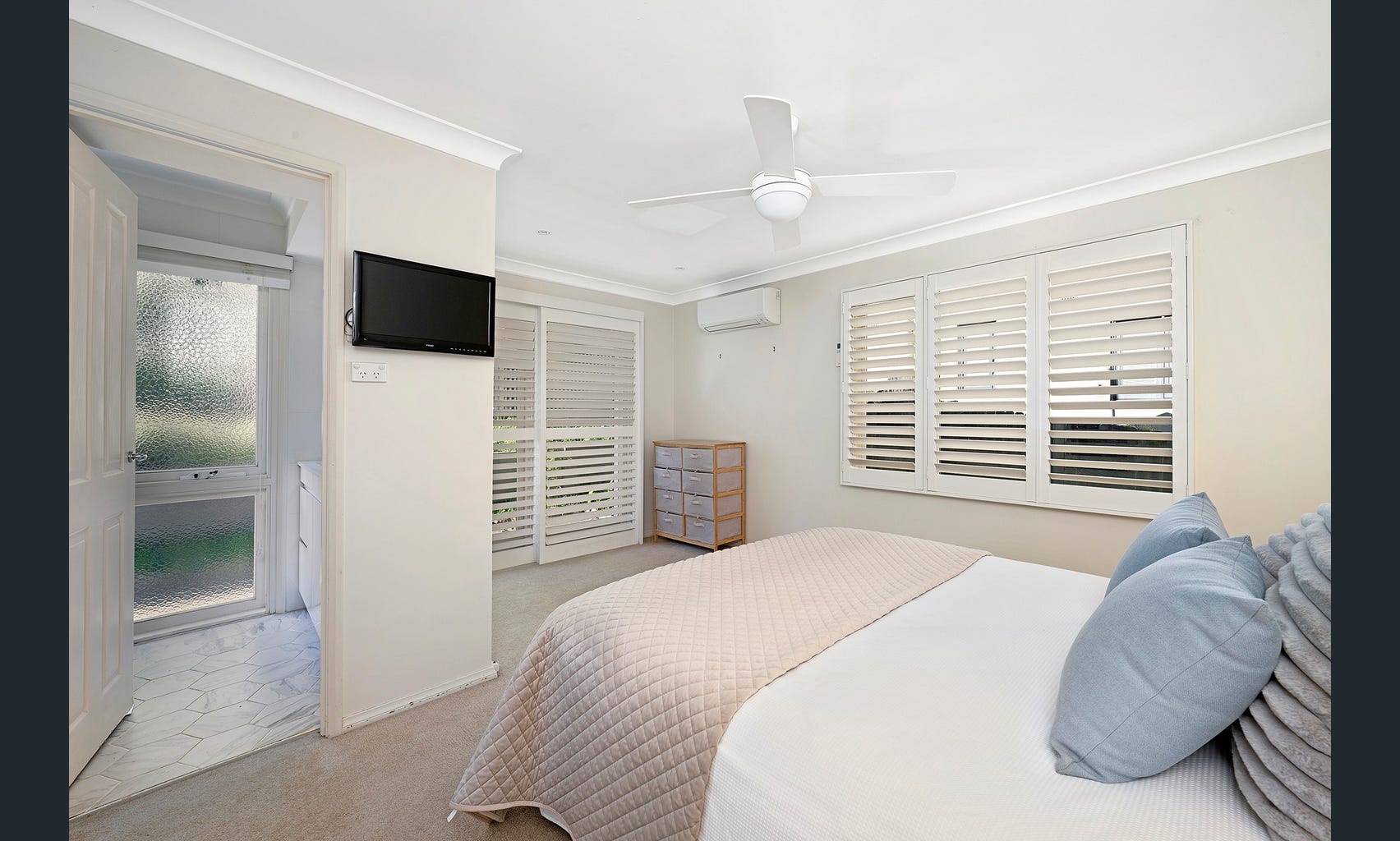 6 Crowther Avenue Greenwich NSW 2065