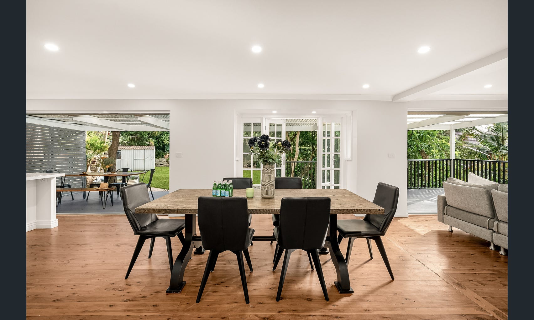 6 Crowther Avenue Greenwich NSW 2065