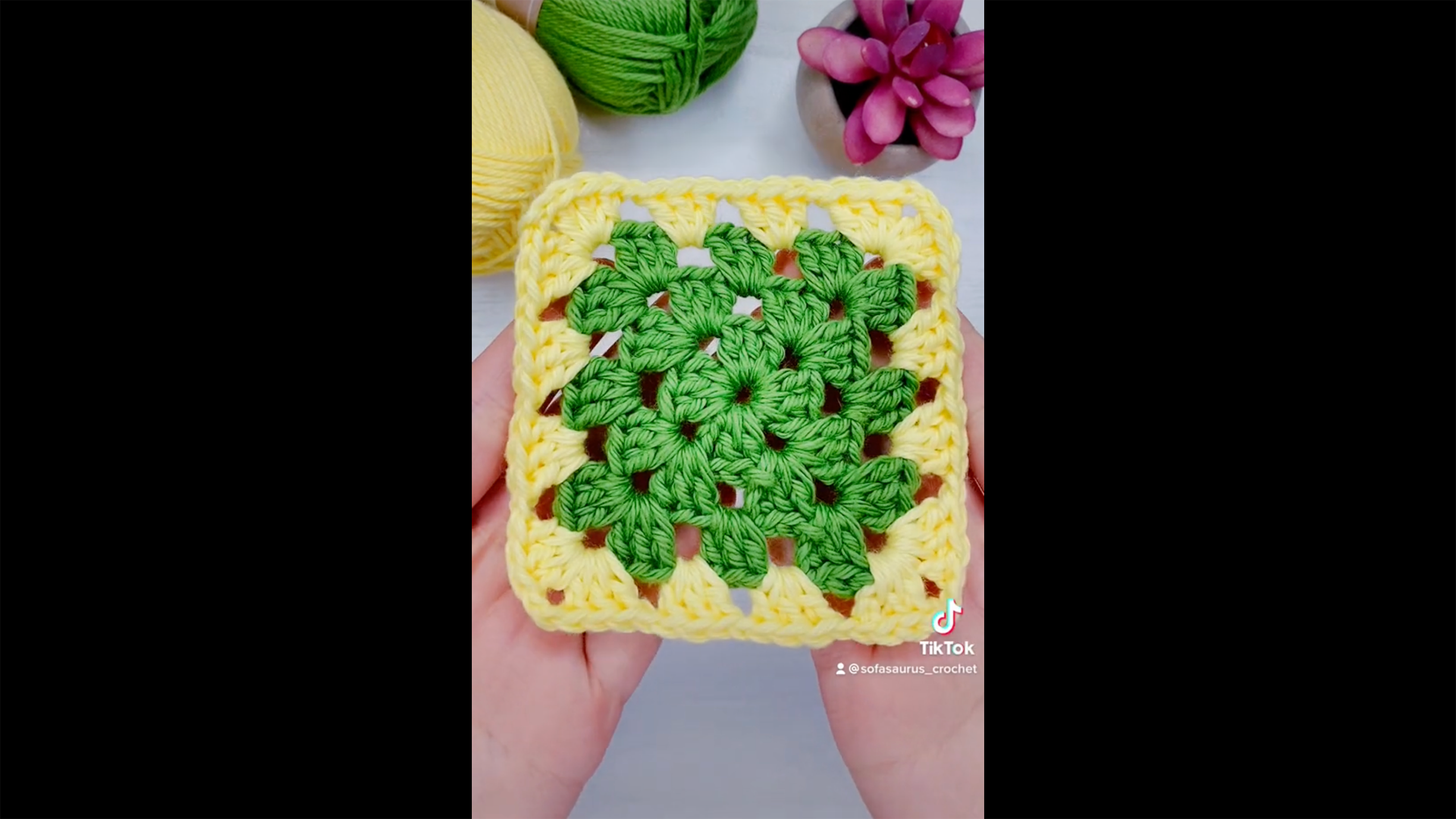 How to Crochet a Granny Square Left-Handed