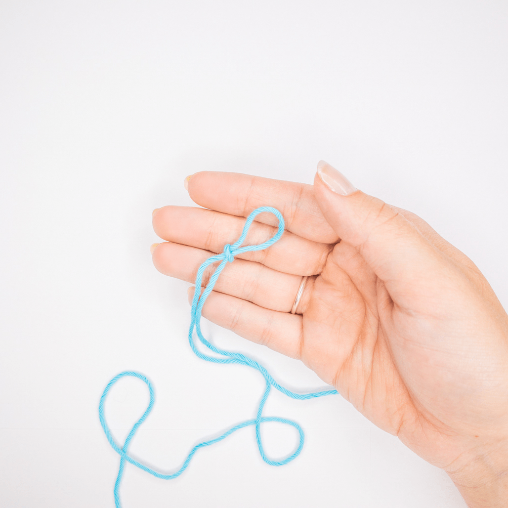 How to Make a Slip Knot Left-Handed