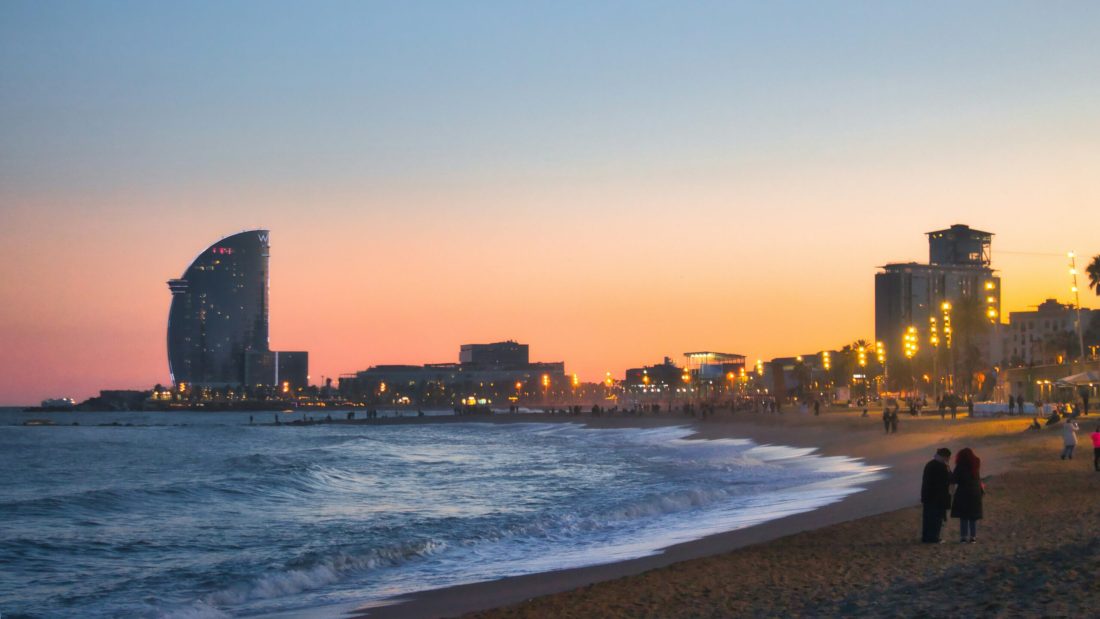 things to do in barcelona | barceloneta beach