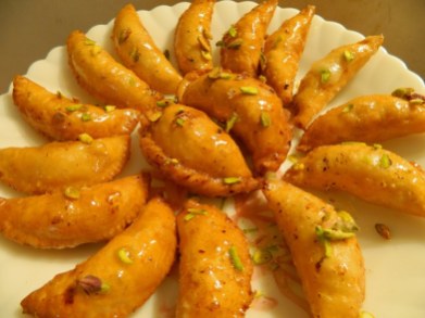 Gujiya