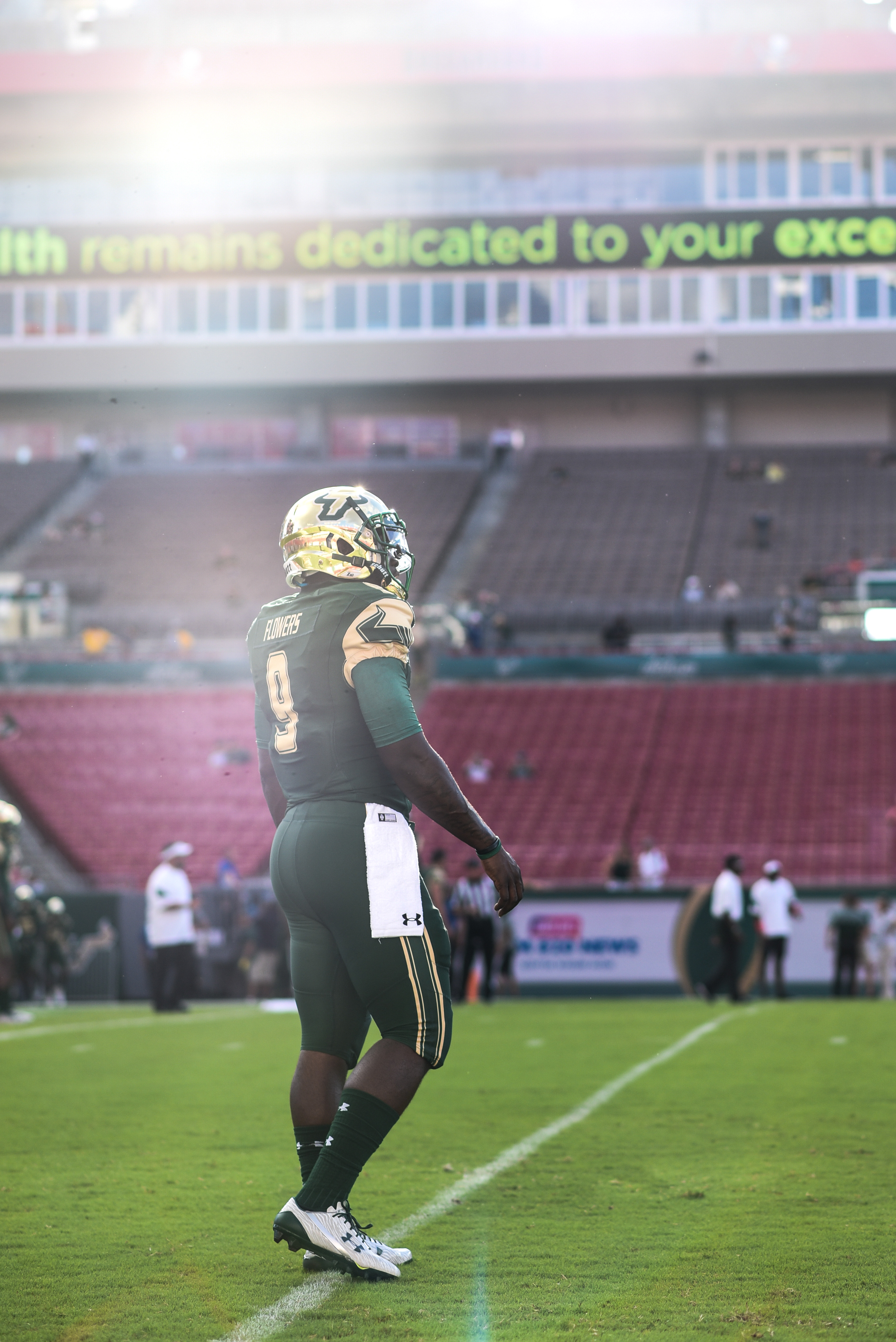 USF QB Quinton Flowers by Dennis Akers | SoFloBulls.com