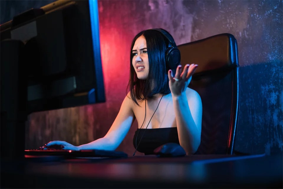 7 methods for how to fix video dxgkrnl fatal error windows 10 2019 with bsod or blue screen of death issue having bugcheck value 0x00000113 in windows 10. How To Fix The Video Dxgkrnl Fatal Error On Windows 10