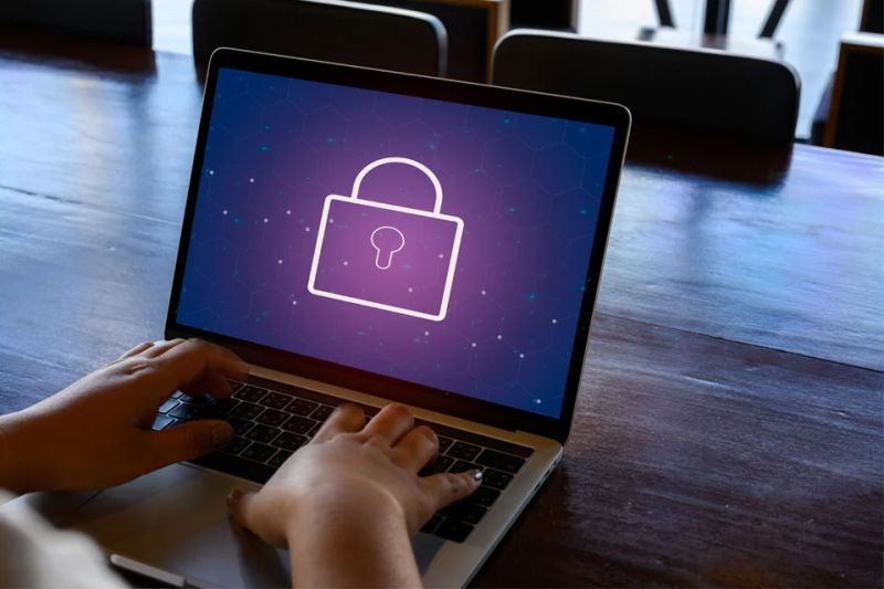 5 Best Data Protection Software To Keep Your Files Safe - Ocean Illustrations - High Quality 8K Collection