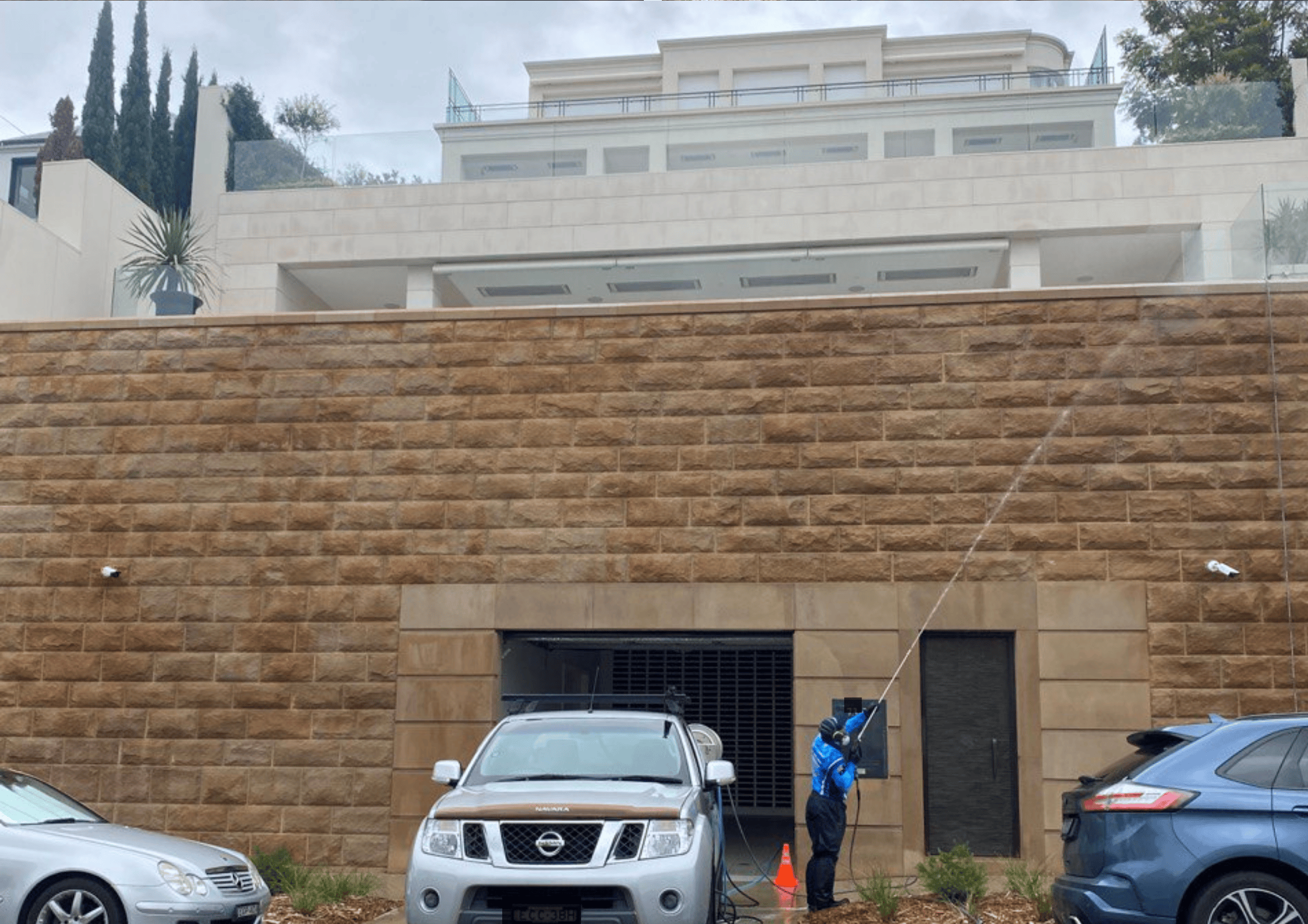 House Softwash a stonewall in Eastern Suburbs