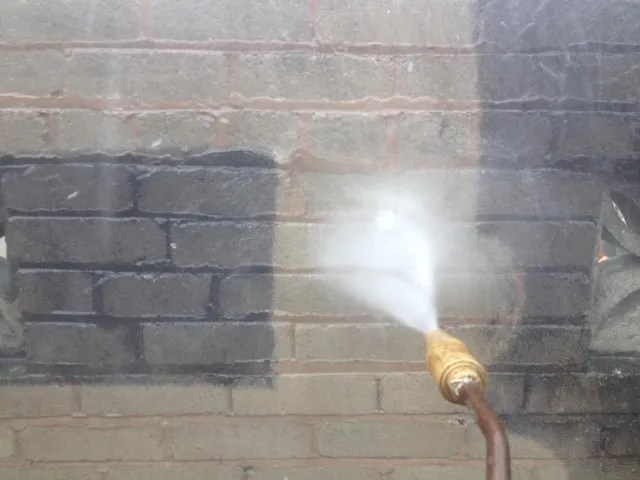 Read more about the article Pressure Washing Service West Lothian Central Scotland