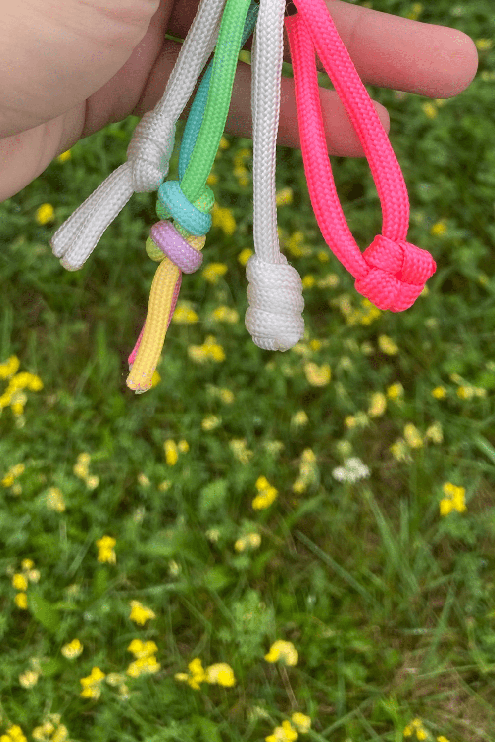 DIY Paracord Zipper Pull | 4 Ways