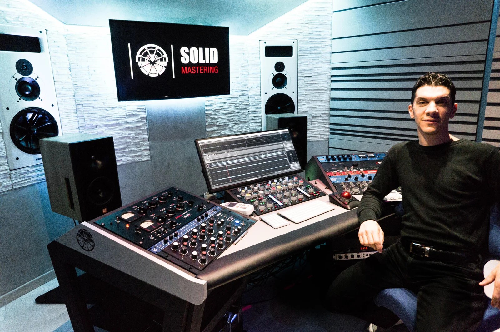 With a decent mix down and the appropriate mastering settings, you're probably going to like what you hear. Professional Analog Online Audio Mastering Services In Italy Solid Mastering