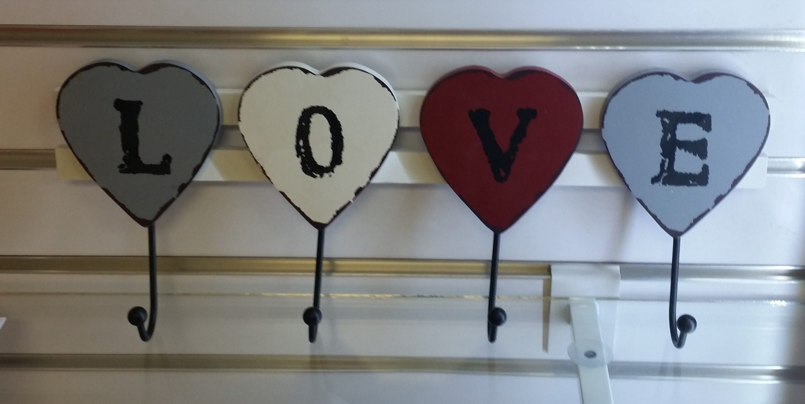 GANCHO P/COLGAR 4/1 "LOVE"