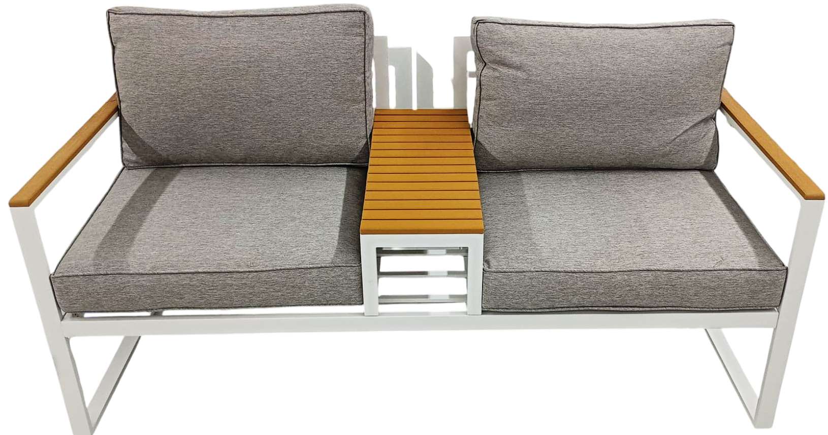 SOFA 2 PLAZAS ALUM.C/ MESITA