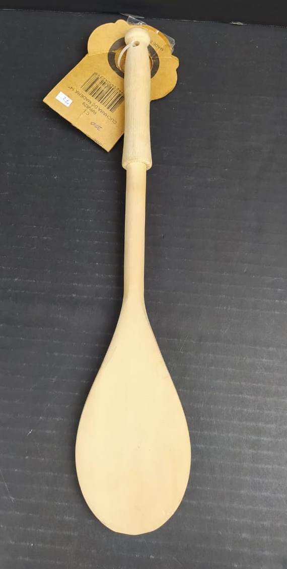 Cuchara de madera 14"