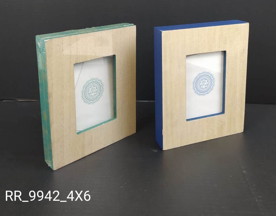 Portarretrato de madera 24 x 25 x 4 cm