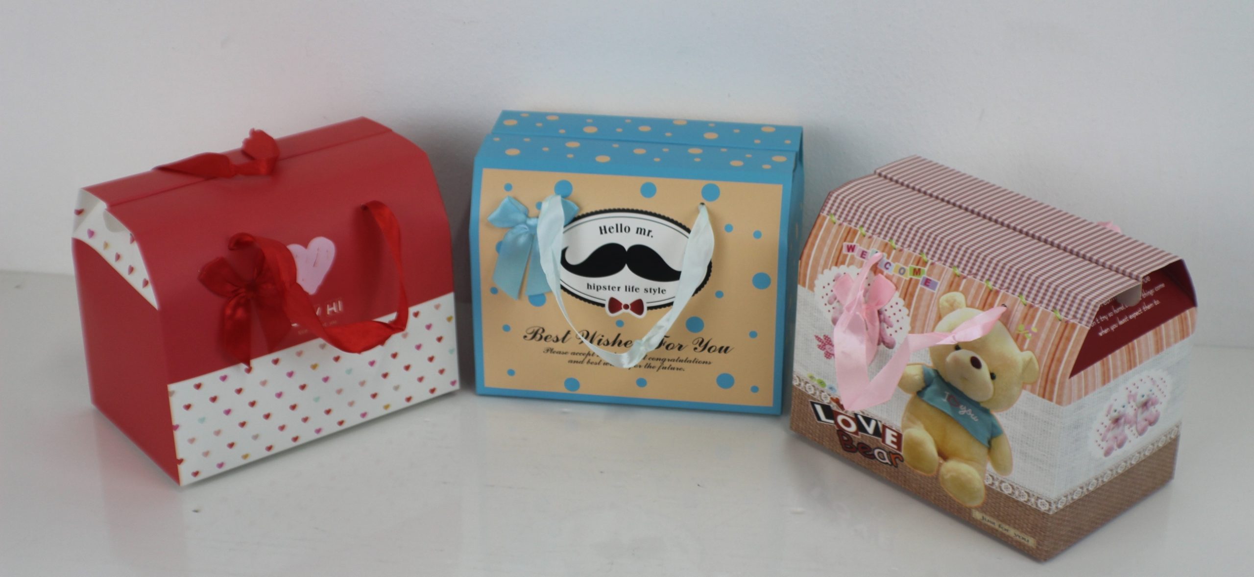 CAJAS REGALO PLEGABLE 22X14.3X