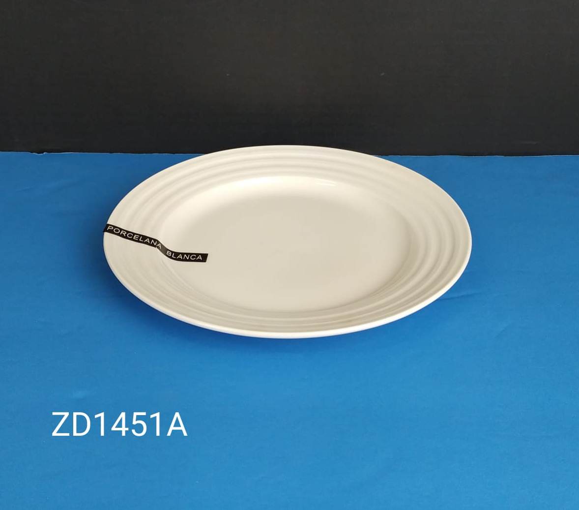 PLATO LLANO 9''