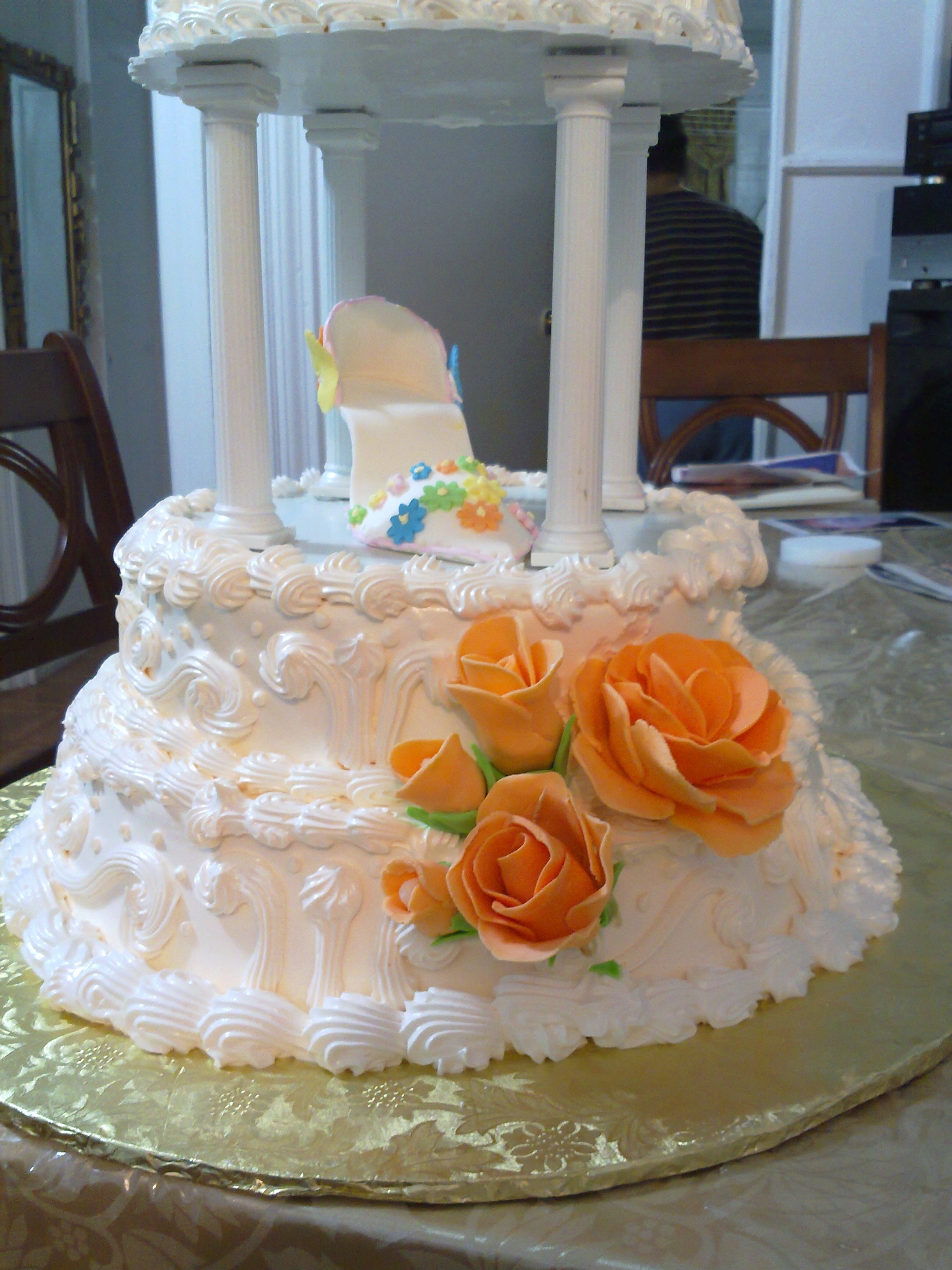 2 tier -Close up shoe