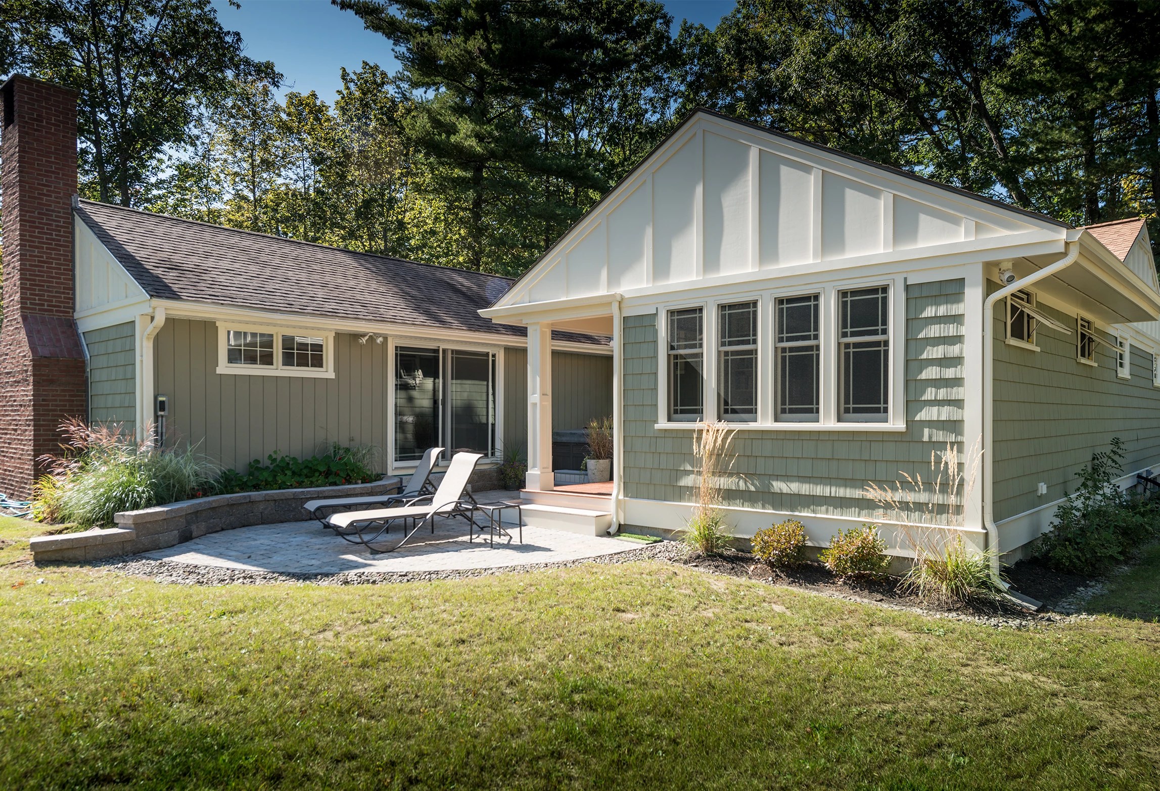 Solstice United Design Partnership - Modern Ocean Wallpaper - Mobile