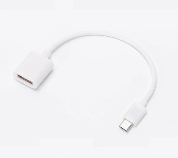 Câble USB-A vers USB-C blanc pour lecteurs de codes-barres, Carte Vitale et solutions Solucode.