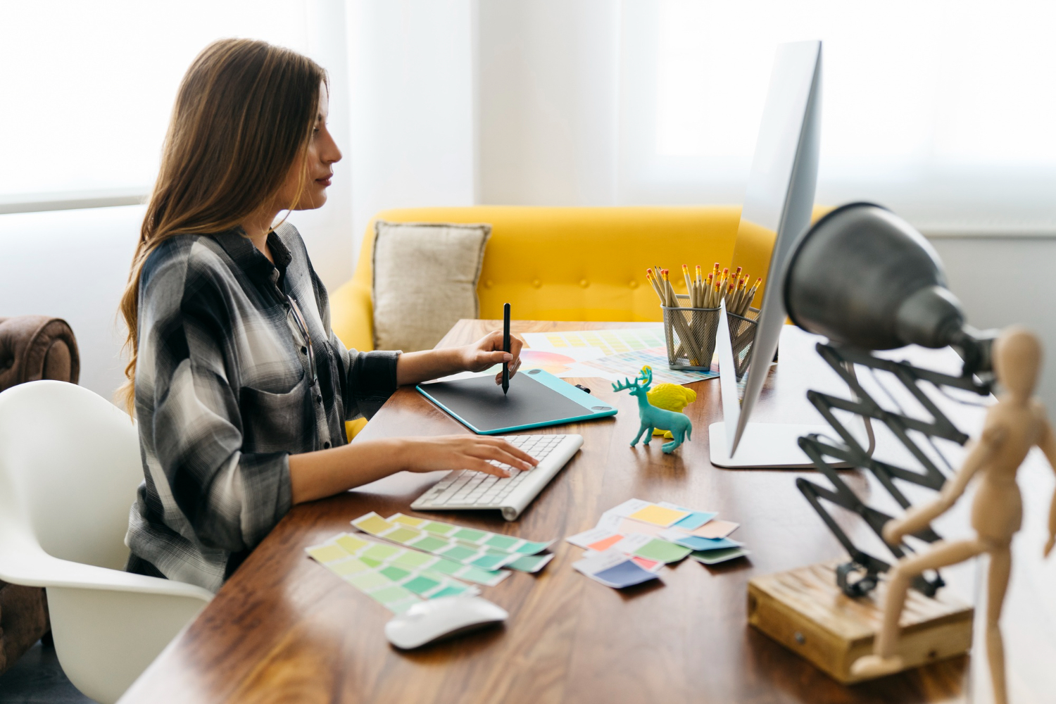 Design_expert_graphic_design_expert_for_social_media_management