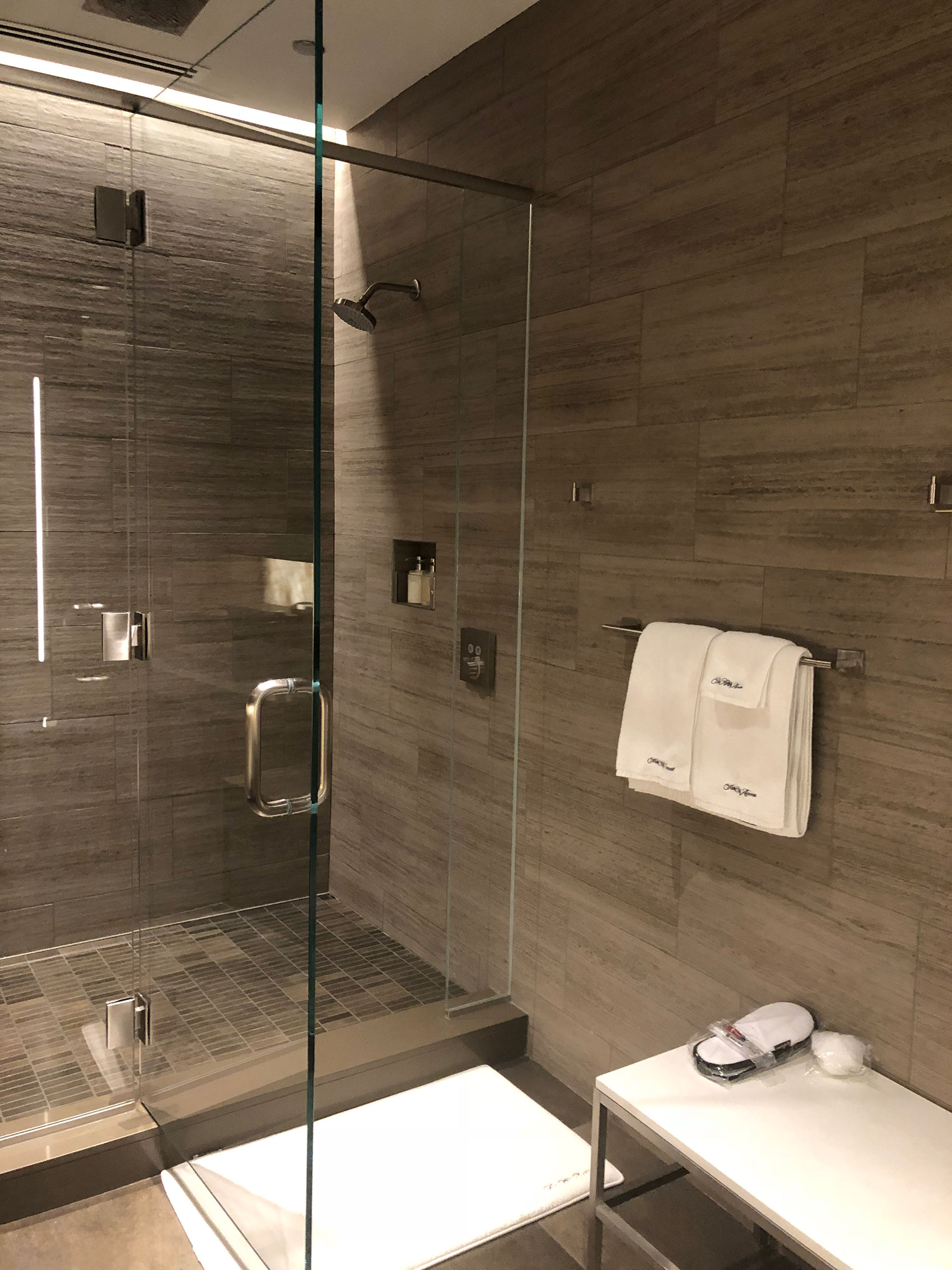 First class to Tokyo 2 United Polaris Lounge at O'Hare Some Bold