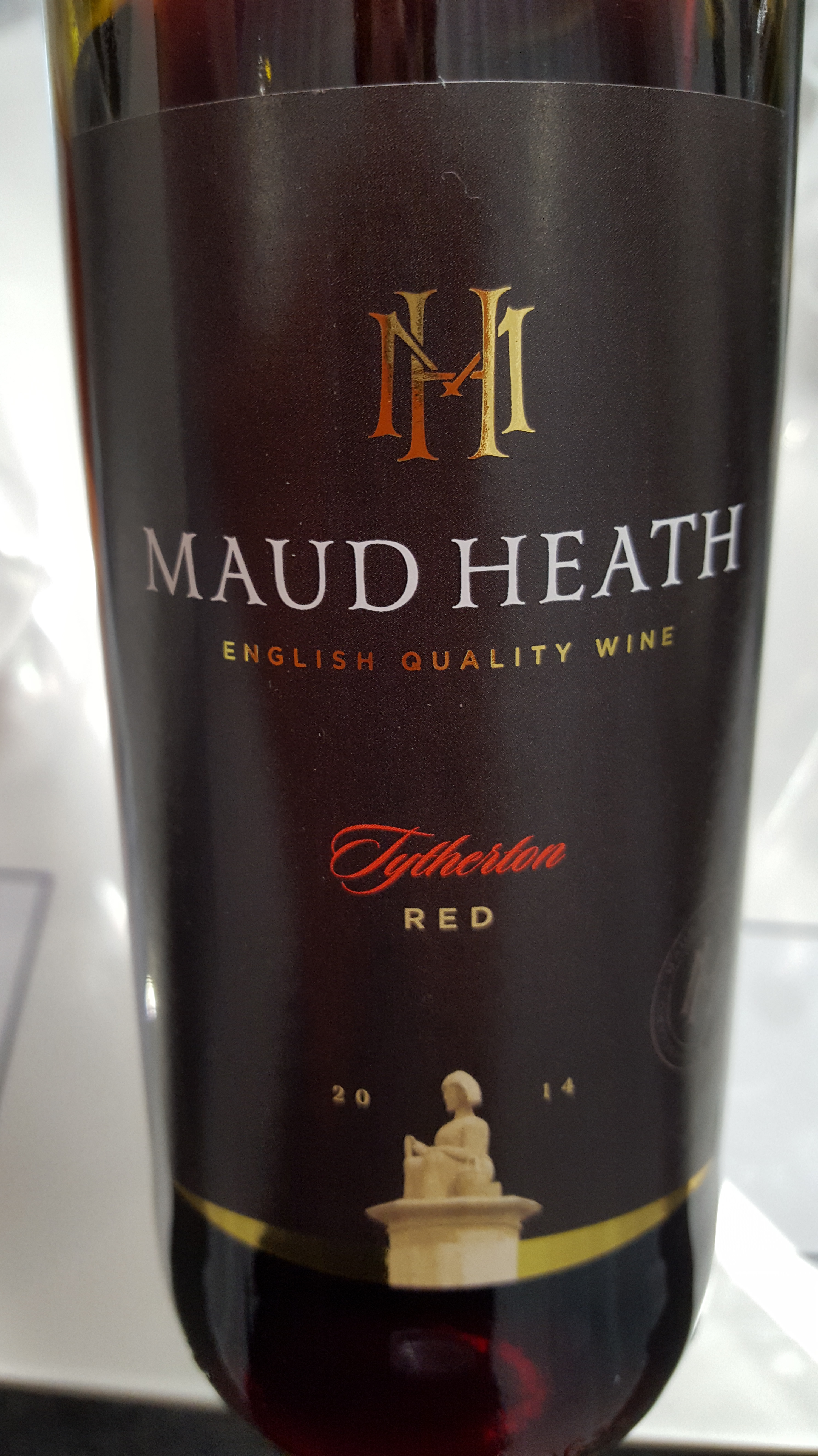 Maud Heath Tytherton Red Wiltshire England; Pinot Noir and Rondo; Blueberry, vanilla, red cherry, earth, thyme, savoury spice; £20