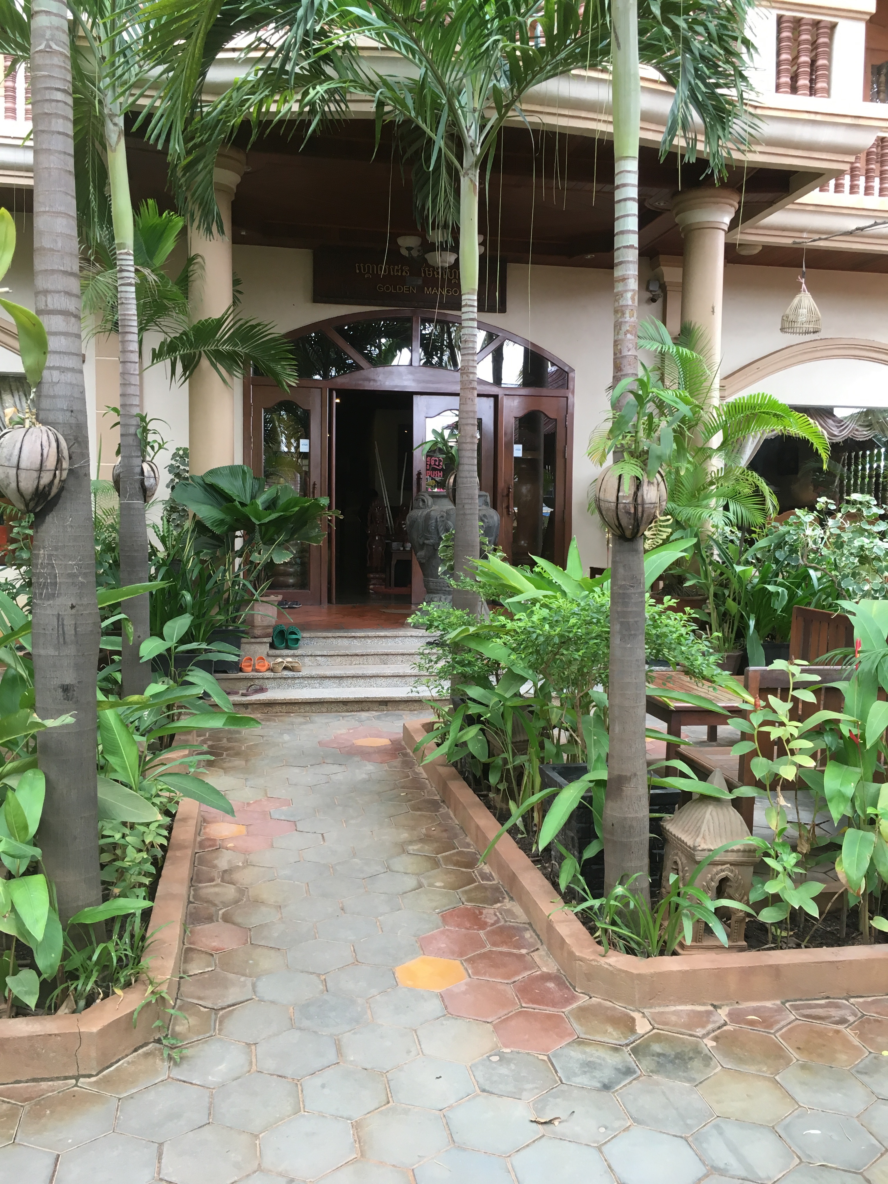 The Golden Mango Inn