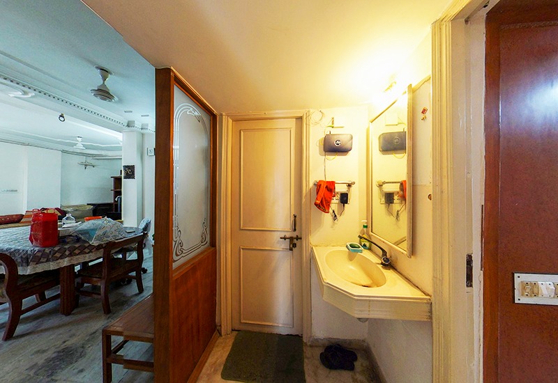 3BHK + Terrace Sell Shivranjani Satellite