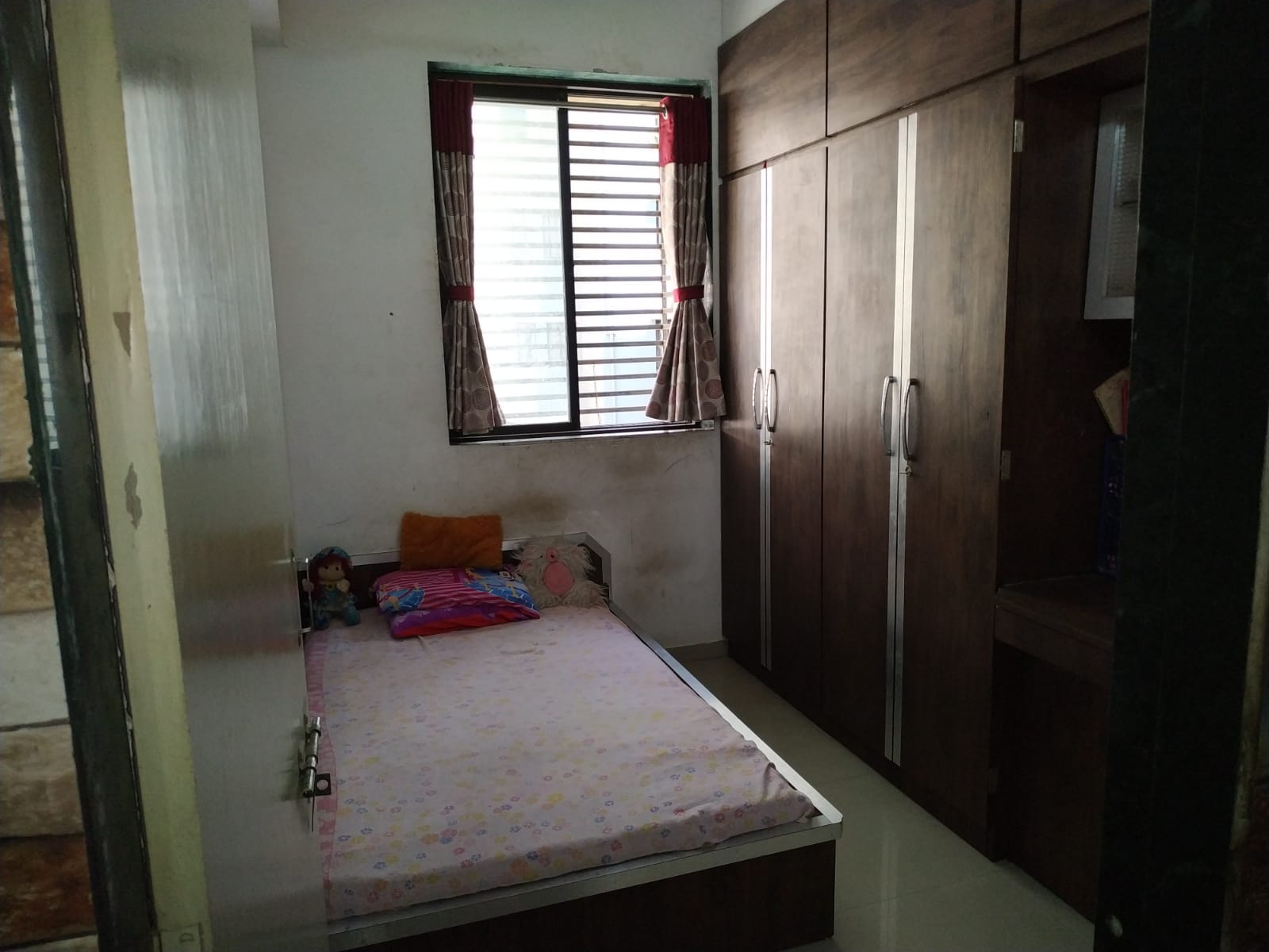 2BHK Furnished Flat – Someshwar Apartment Jodhpur- Satellite Ahmedabad