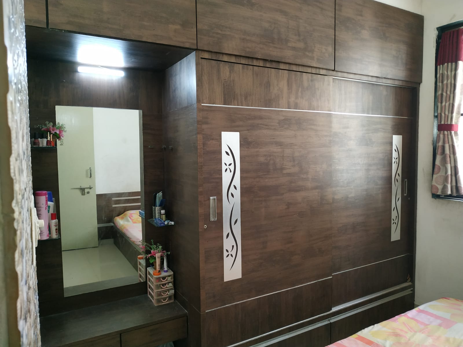 2BHK Furnished Flat – Someshwar Apartment Jodhpur- Satellite Ahmedabad