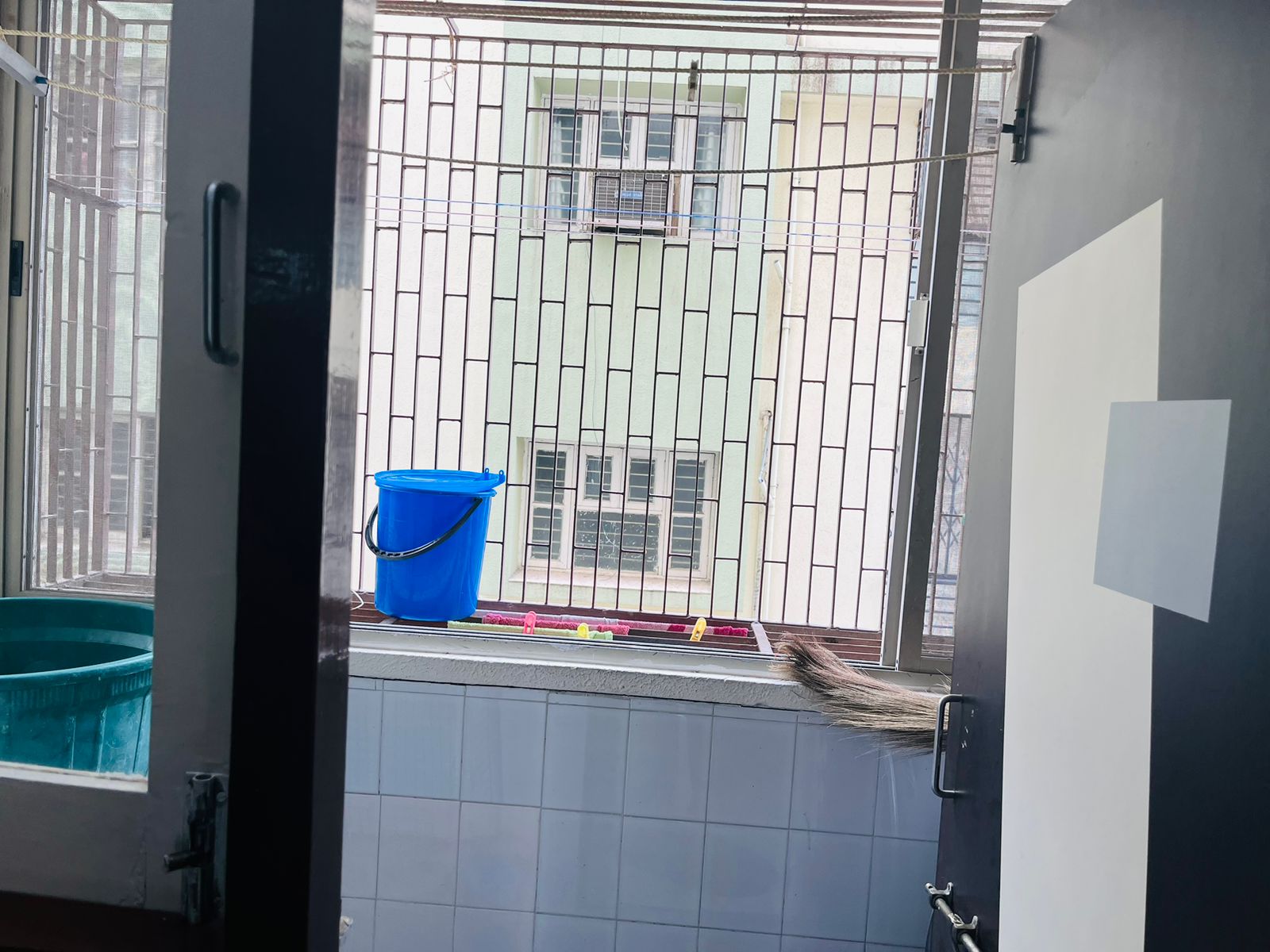Specious 2BHK Fully Furnished at Jodhpur- Satellite Ahmedabad