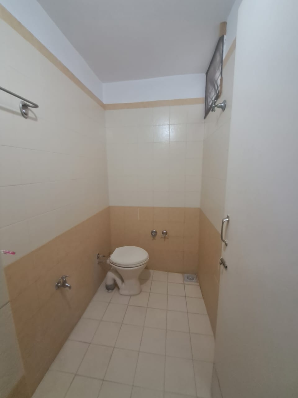 2BHK Specious Law Rise Flat at Prahladnagar Ahmedabad