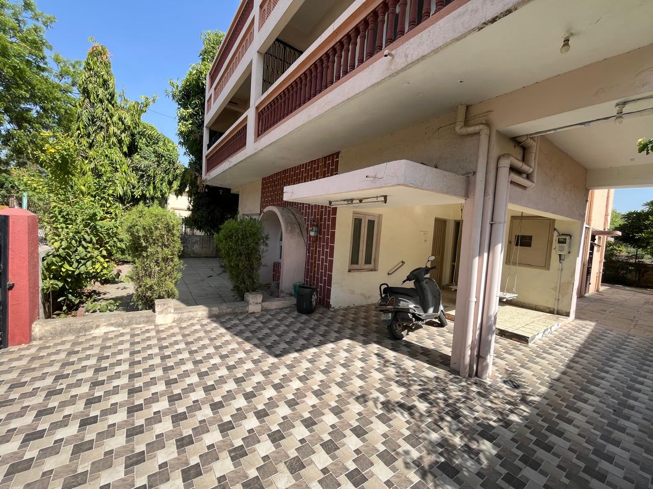 4 BHK Bunlows for Sell in Shivranjani Satellite- Ahmedabad