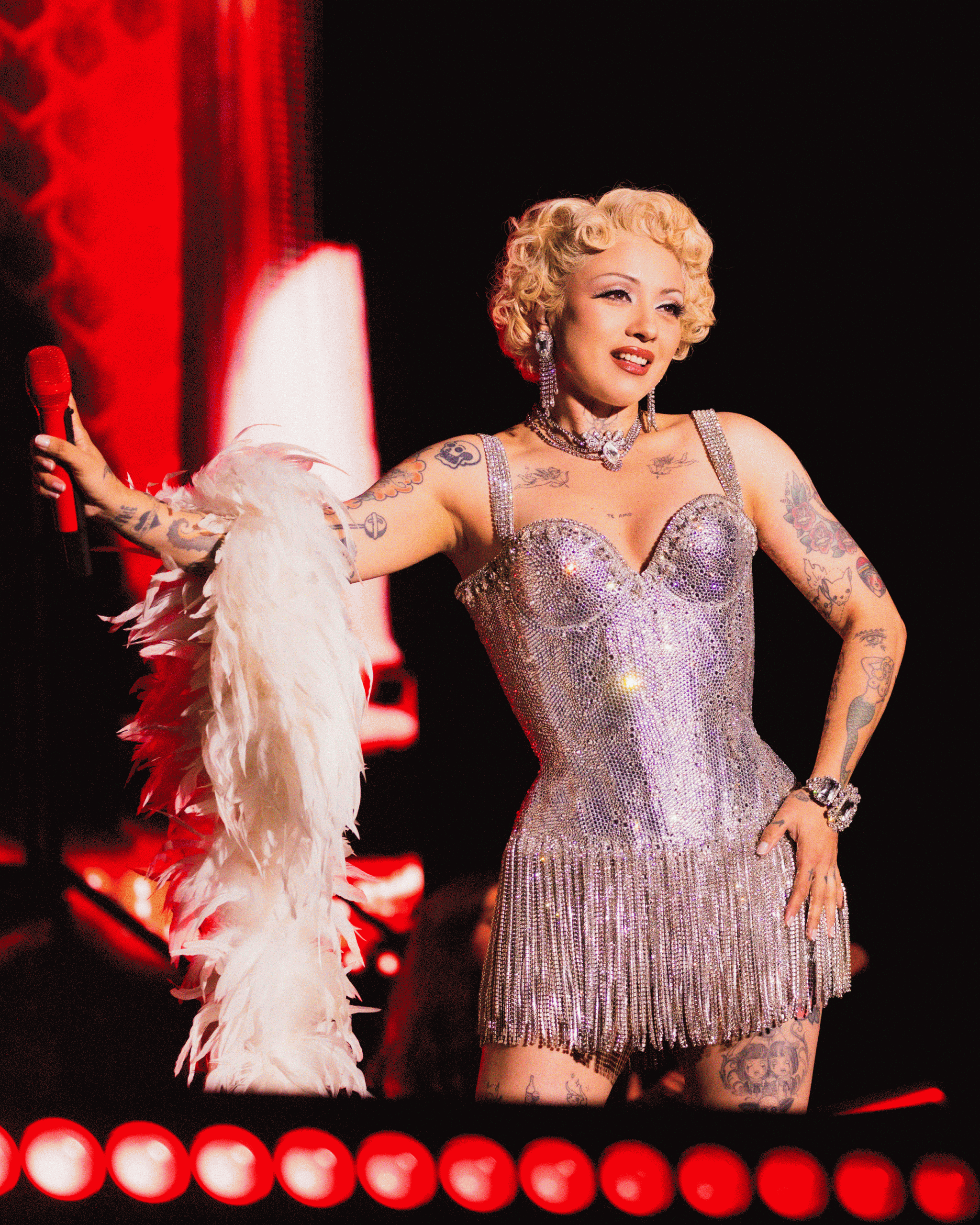 Mon Laferte x @diegoescap