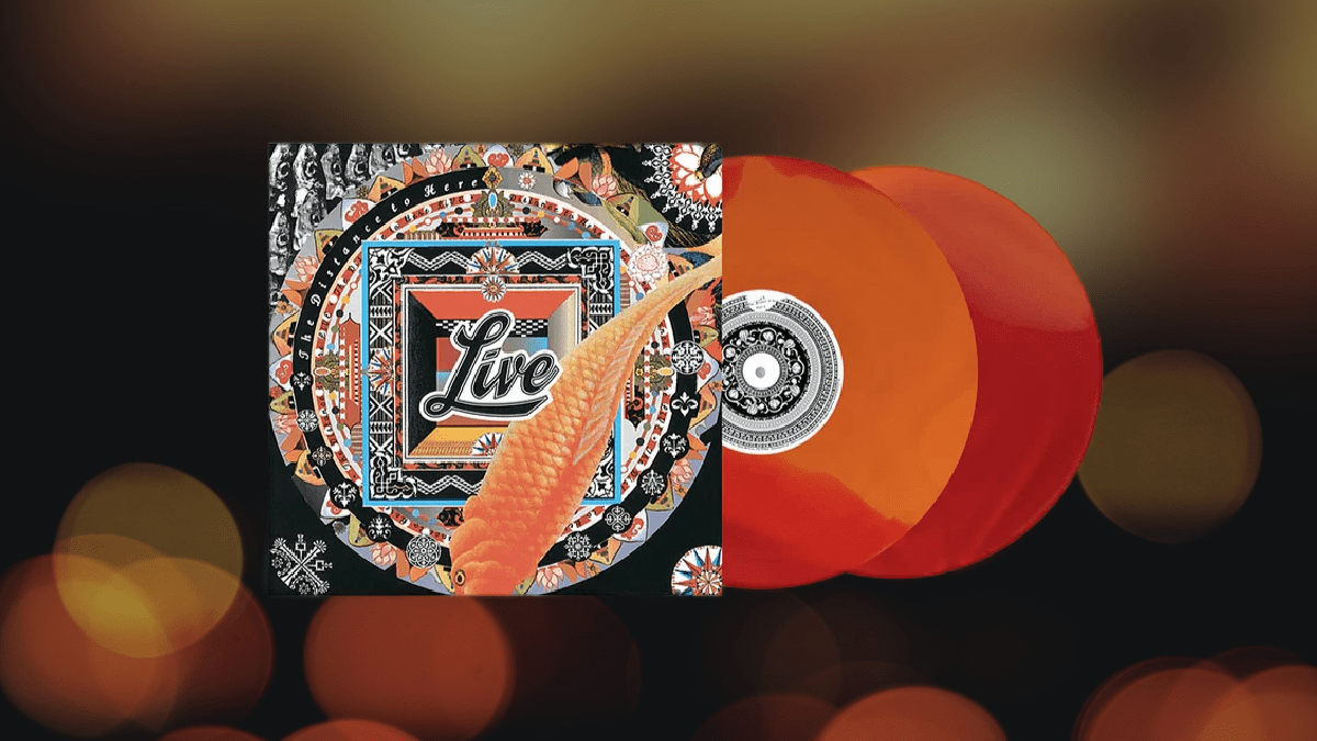 Live “The Distance to Here” (Radioactive) album cover