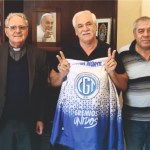 José Wetzel junto al Arzobispo Oscar Ojea