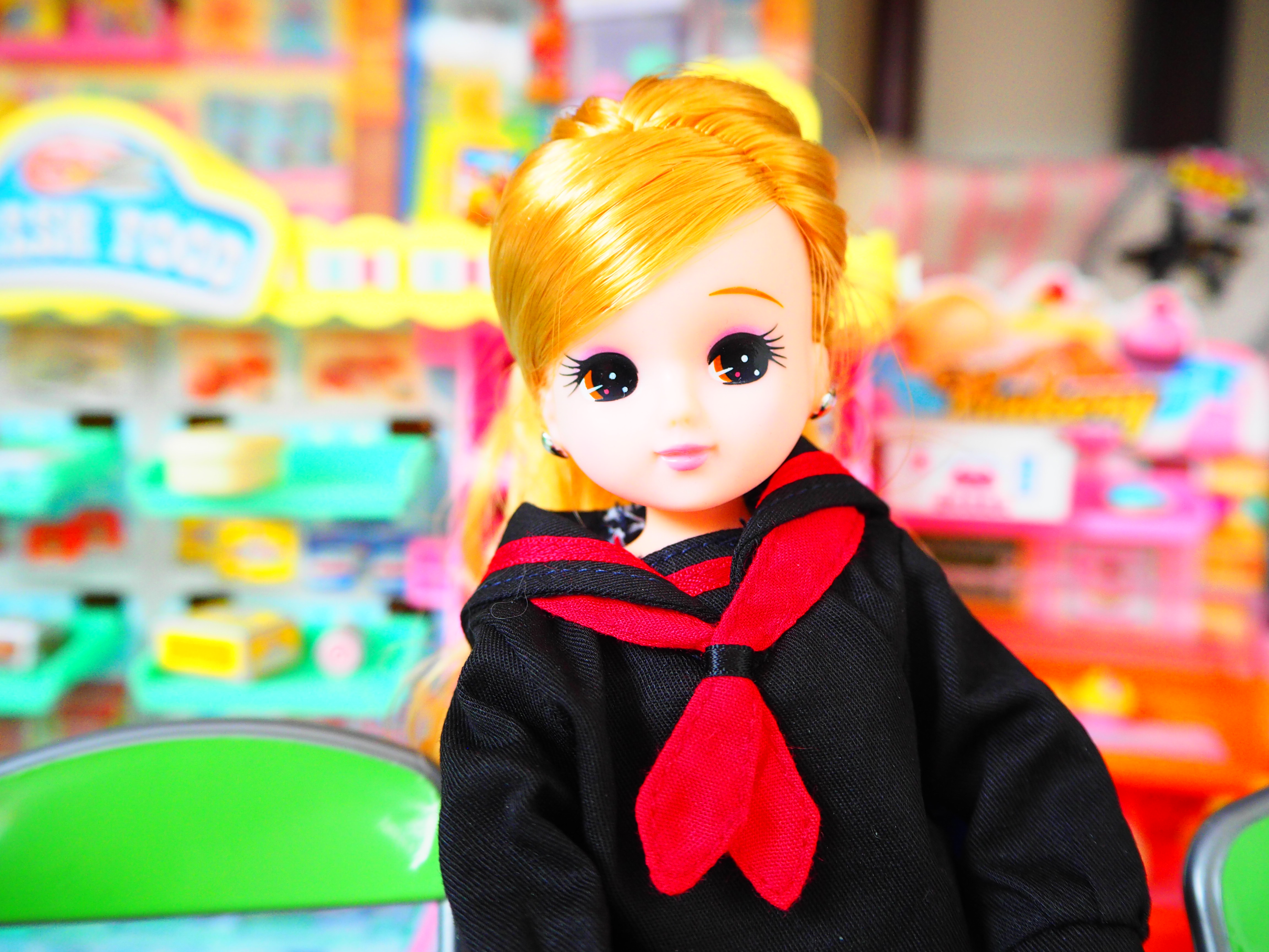 巫女さんとパイロットに変身したリカちゃん職業シリーズ｜リカちゃん