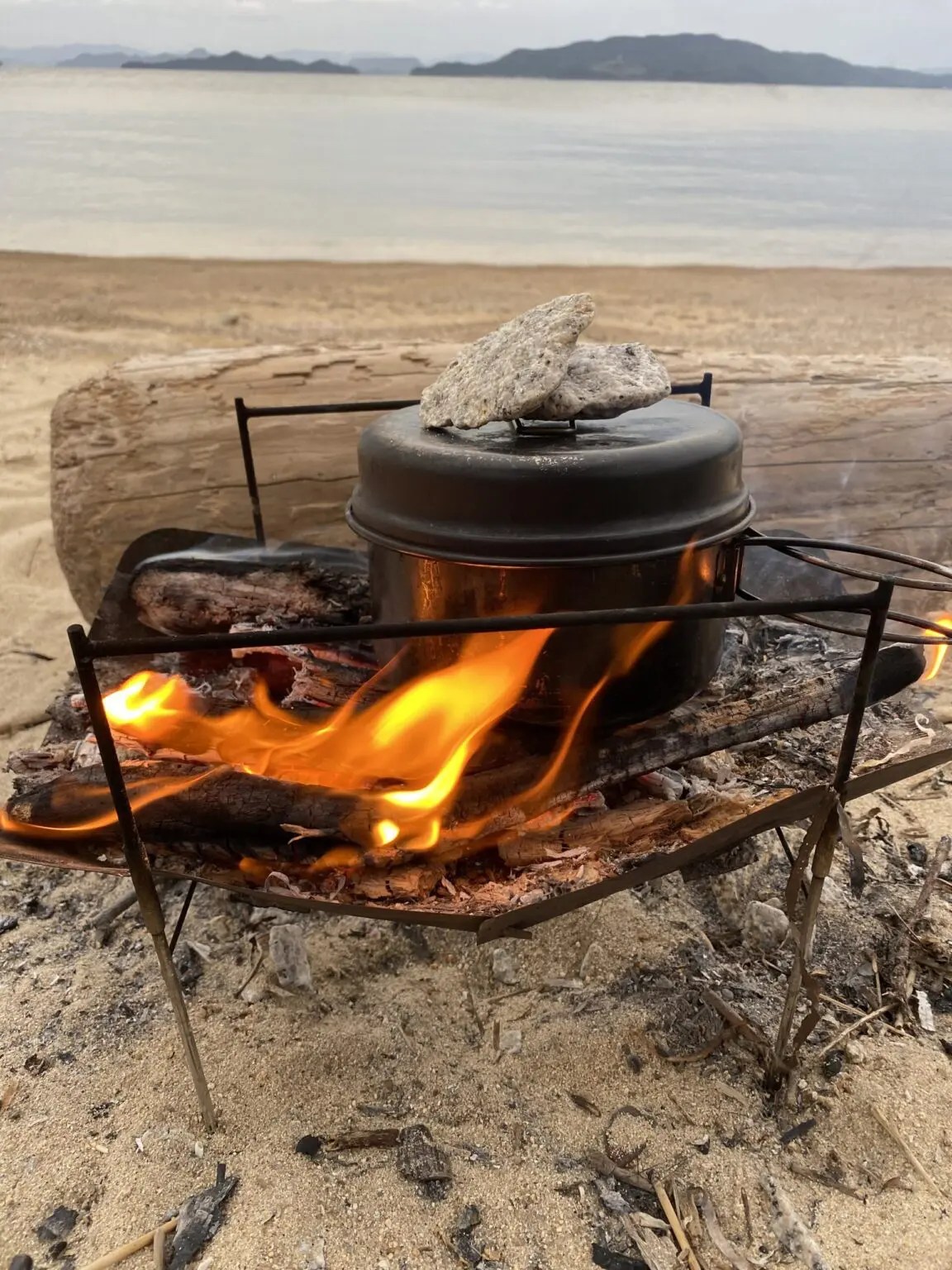 ユニフレーム キャンプ 羽釜 5合炊き 660201 ラスト1点ユニフレーム キャンプ羽釜 5合炊き UNIFLAME