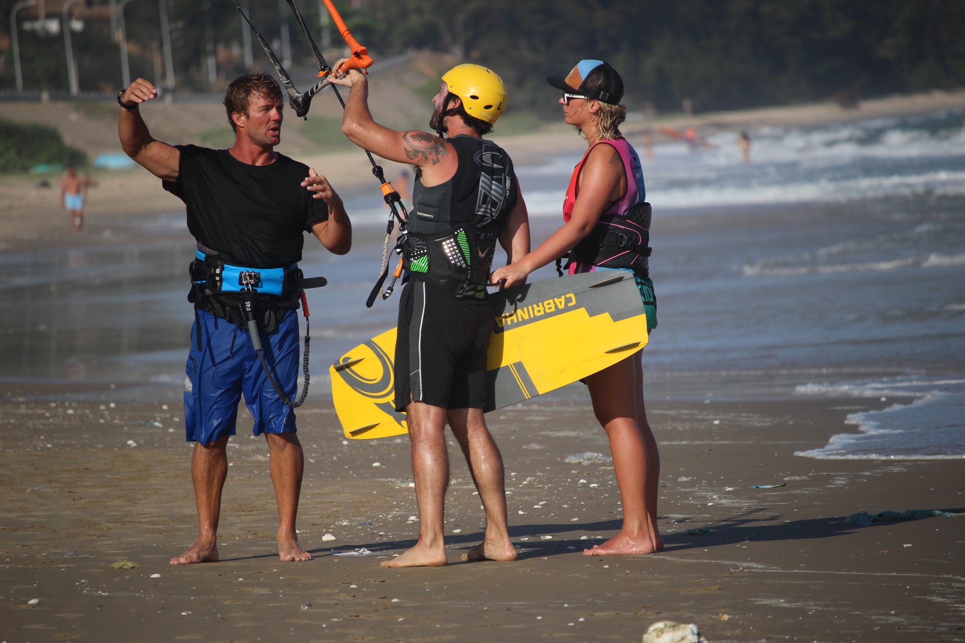 beginner student in a kitesurf lesson with instructor