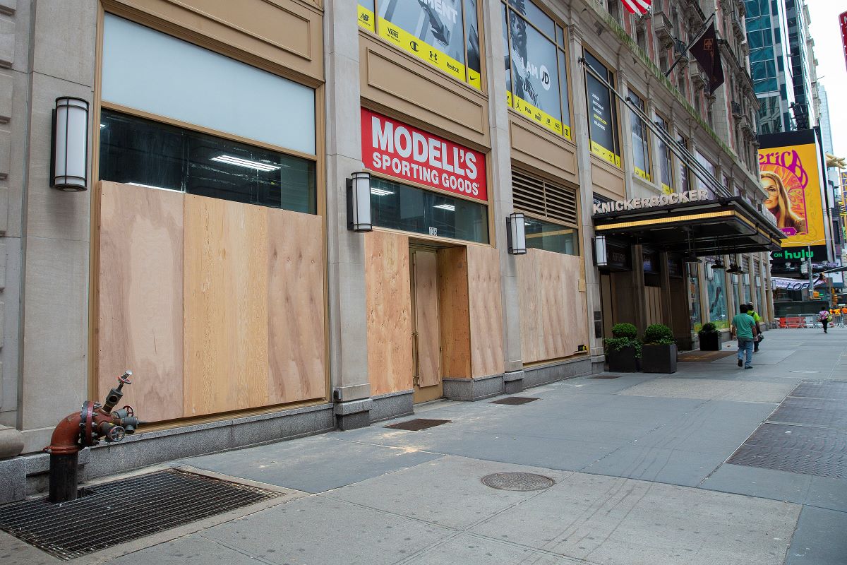 modells running shoes