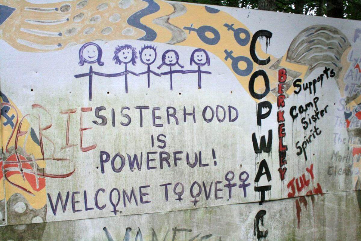 Wall at Camp Sister Spirit, Ovett, Mississippi, May 24, 2009. Photograph by Flickr user Jon Pepe. Courtesy of Jon Pepe.