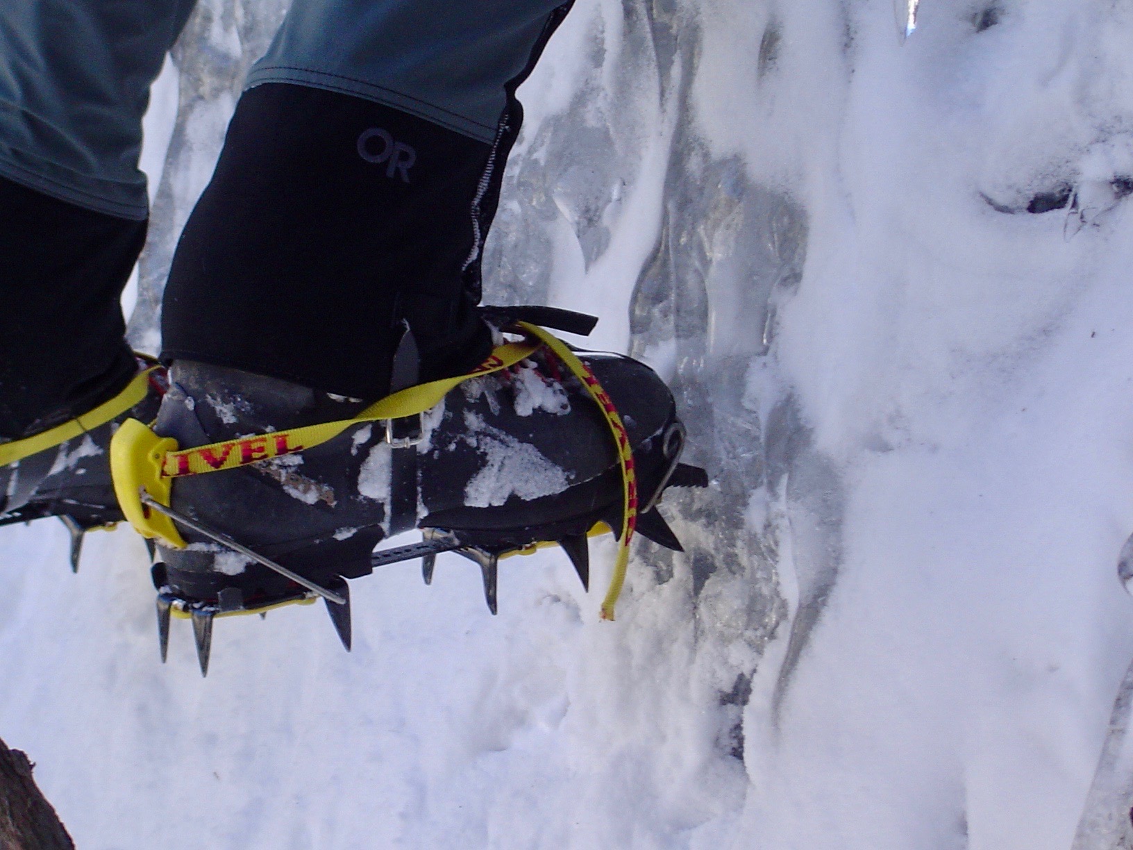 Pretty sloppy with the straps...