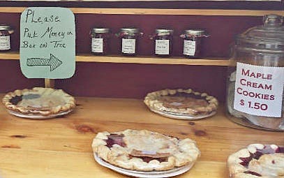 Honor system pie sales. From wjbq.com.