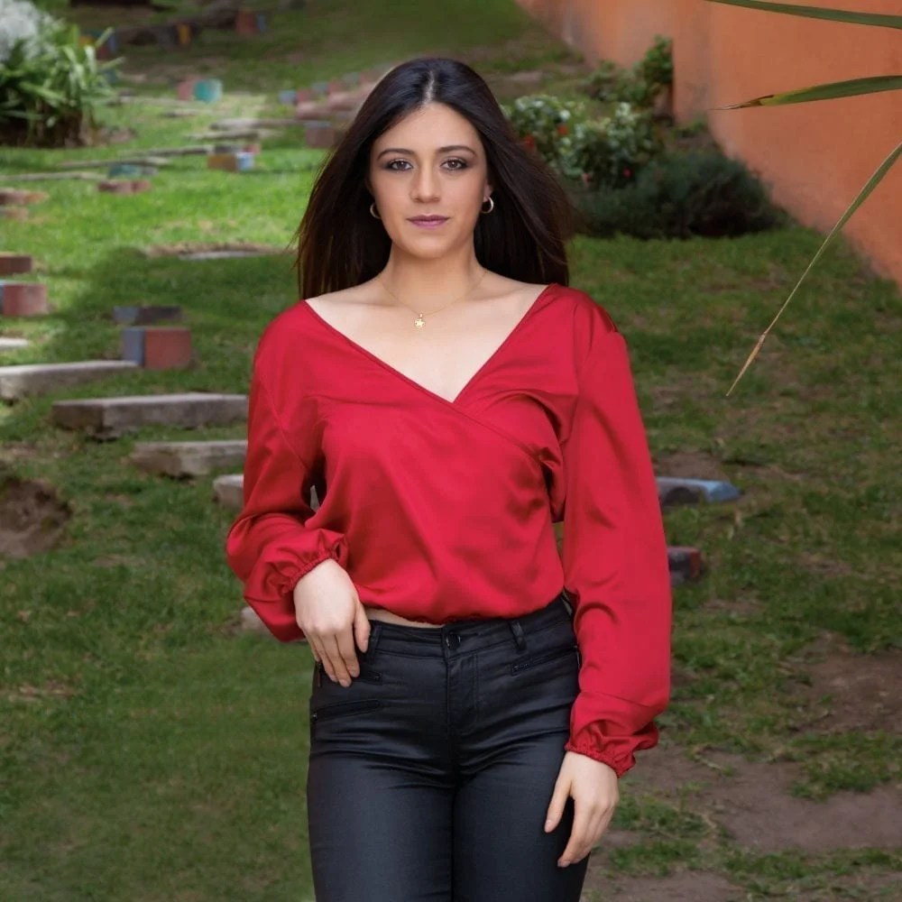 Blusas Con Escotes Elegantes Outlet Shop, UP TO 54% OFF |  www.apmusicales.com