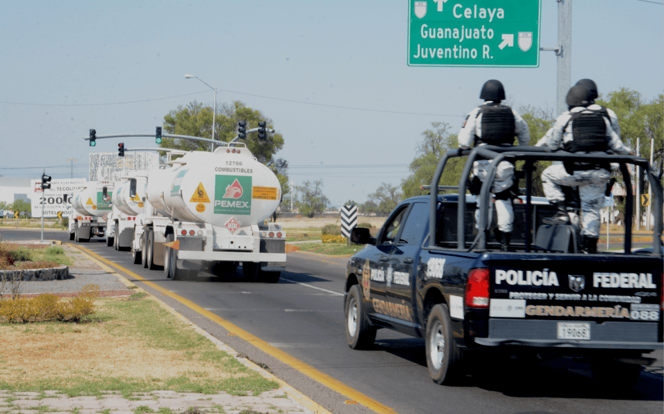 La ASF detecta irregularidades en compra de pipas por desabasto de gasolina en 2019