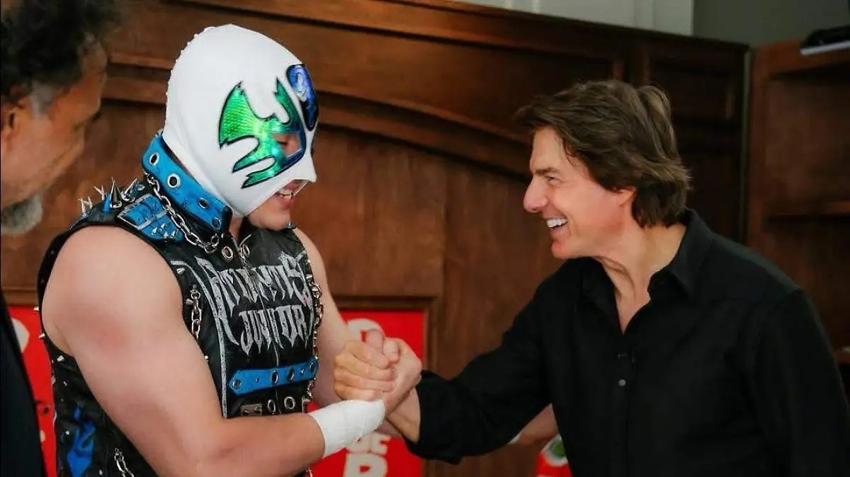 La lucha libre mexicana conquista a la banda británica Travis y al actor Tom Cruise 🤼‍♂️🎸🎬