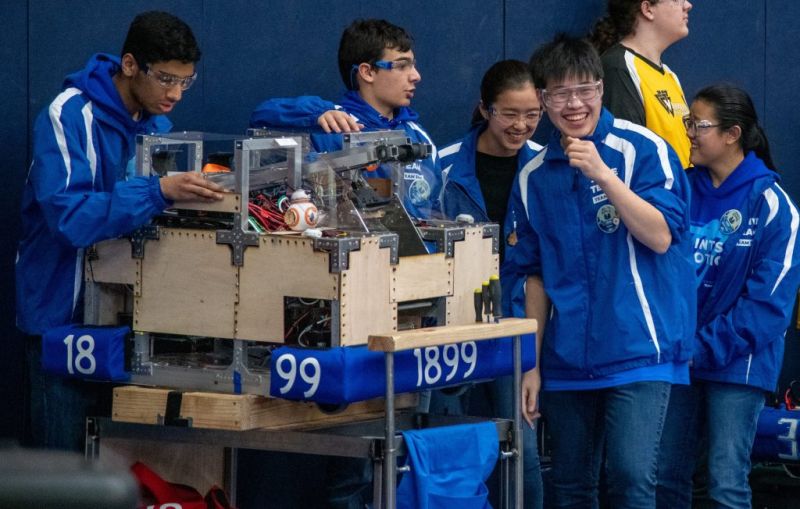 Saints Robotics Github - 4K Light Images for Desktop