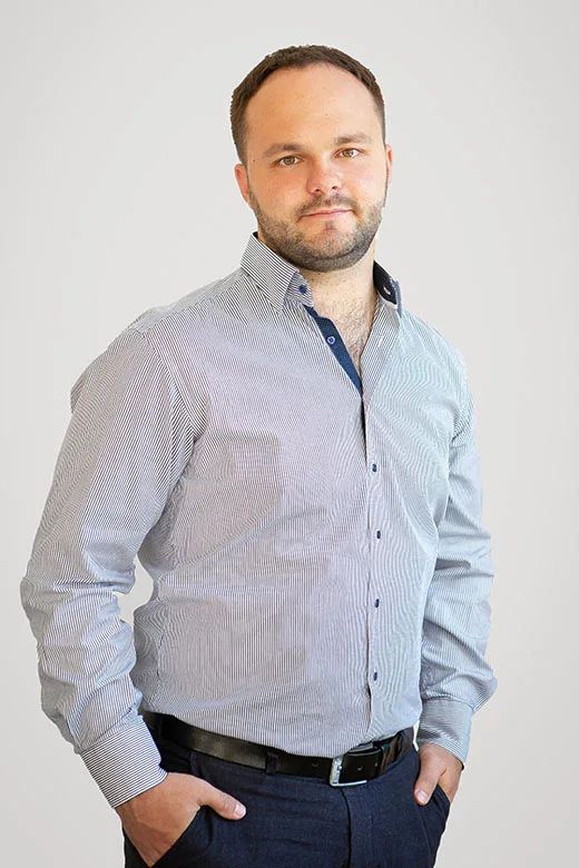 Blockchain Development Services Company Blaize - Premium Minimal Background Gallery - Mobile